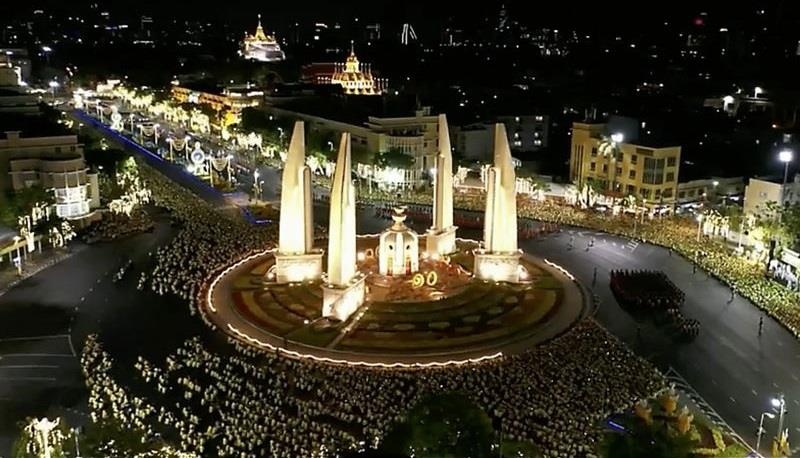 le dang quang cua vua Thai Lan anh 13