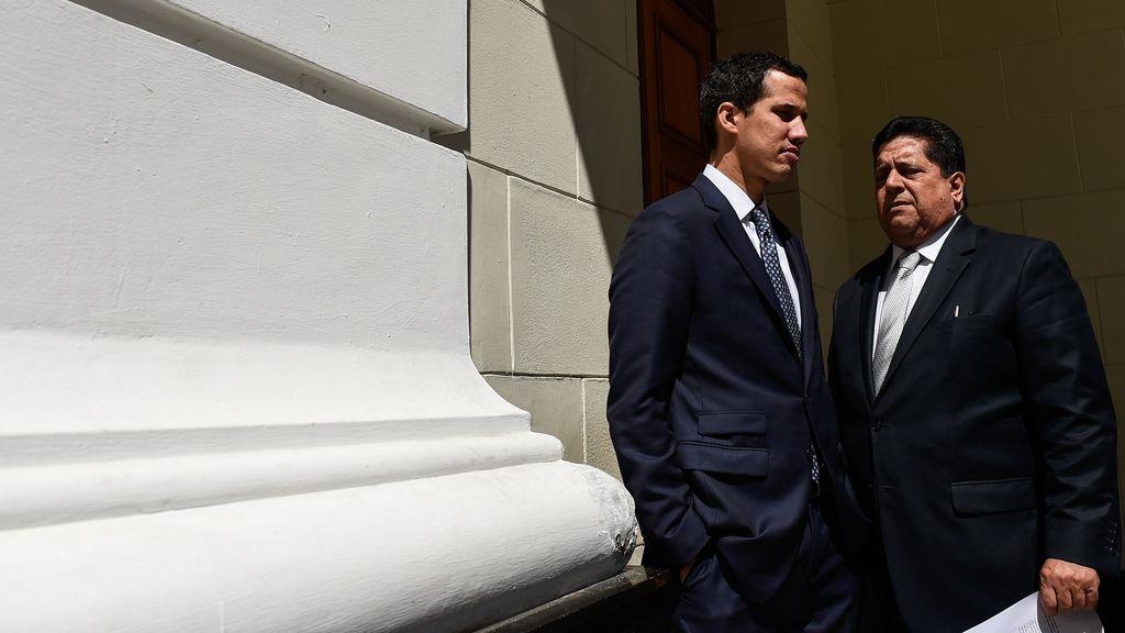 Venezuela bat giu tro ly cua lanh dao doi lap anh 1