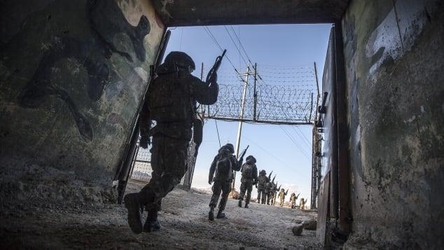 Nhiep anh gia Han Quoc va 20 nam chup noi nguy hiem bac nhat the gioi hinh anh