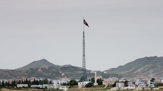 ảnh chụp khu phi quân sự liên Triều ảnh 9 anh chup khu phi quan su lien Trieu anh 9