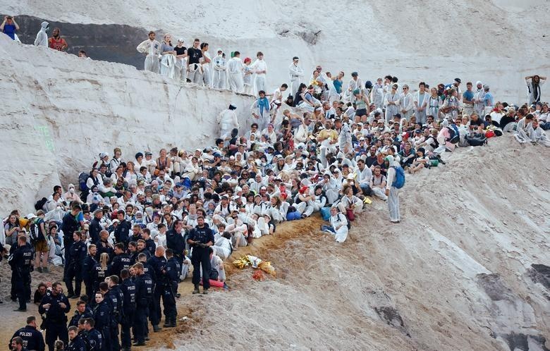 bieu tinh o mo than Duc anh 1