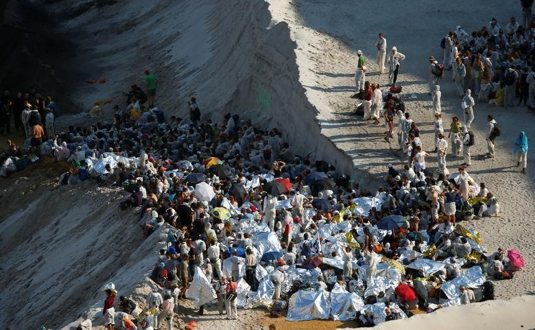 bieu tinh o mo than Duc anh 4