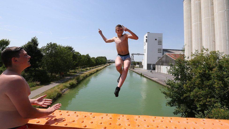 nang nong o chau Au anh 7