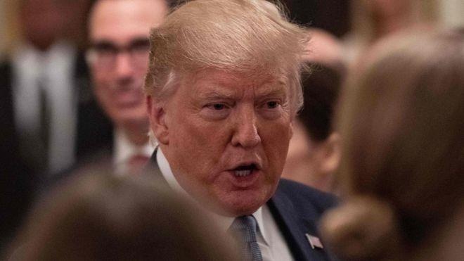 TT Trump leo thang, chi trich dai su Anh la 'ke rat ngu ngoc' hinh anh