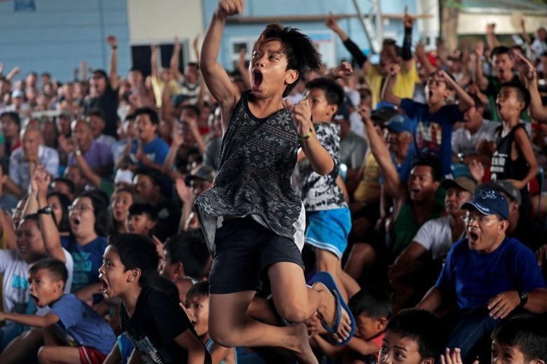 nguoi di cu o bien gioi My anh 13