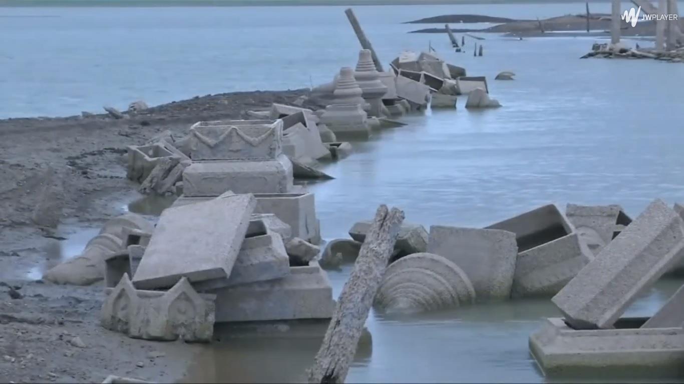 chua Thai Lan noi len do han han anh 10