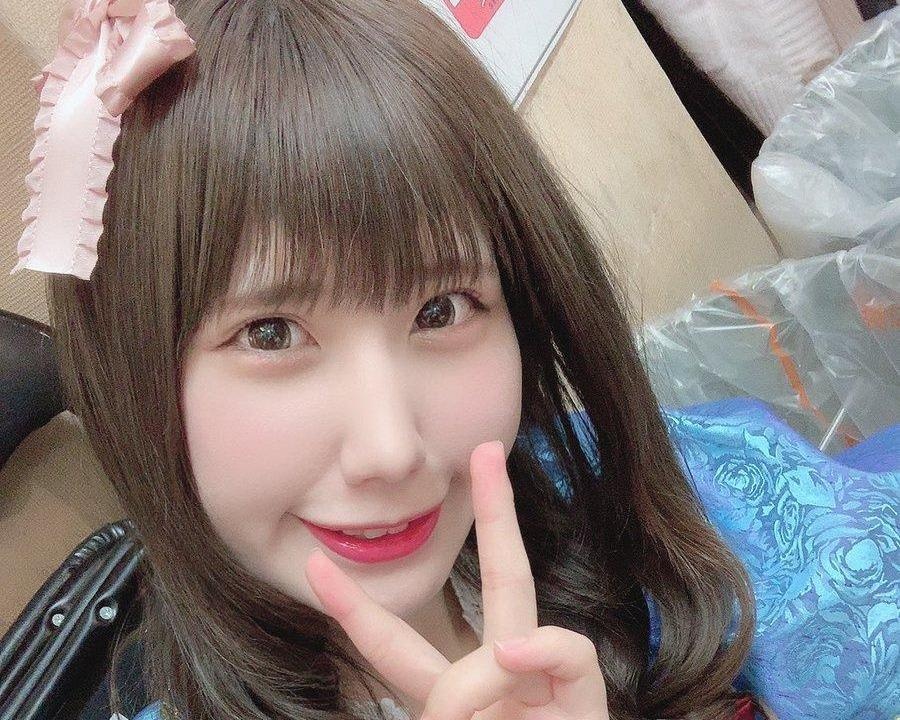 Nu than tuong Nhat bi tan cong tinh duc do anh mat anh selfie hinh anh