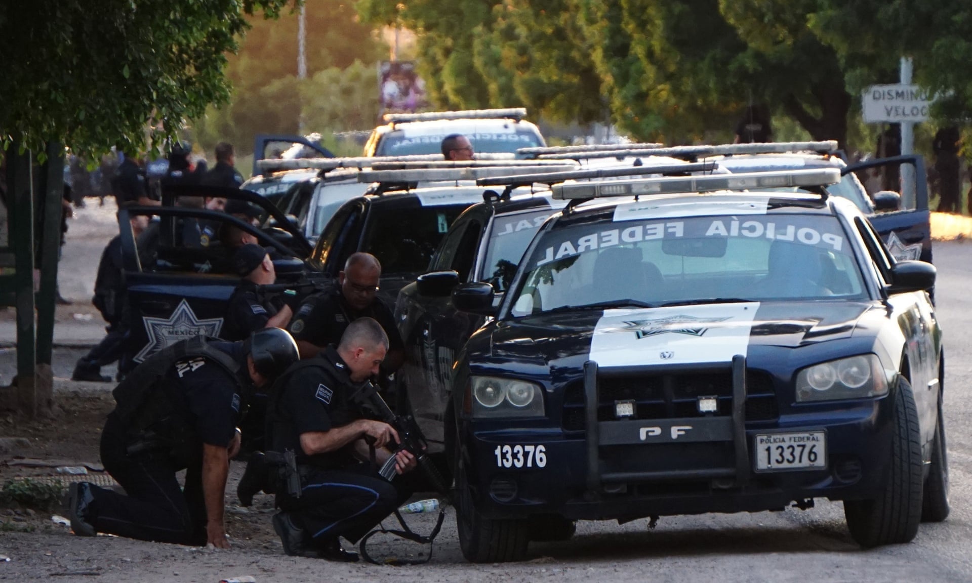 Bi an trong vu vay bat con trai trum ma tuy El Chapo hinh anh