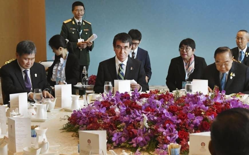 De chung TQ, Nhat tang cuong hop tac quoc phong voi ASEAN hinh anh