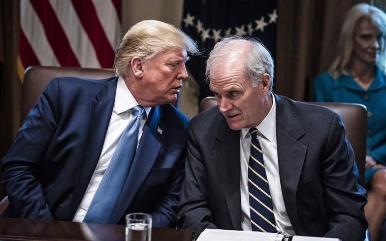 Cang thang Trump - Lau Nam Goc khien nhieu tuong tinh chuyen roi di hinh anh