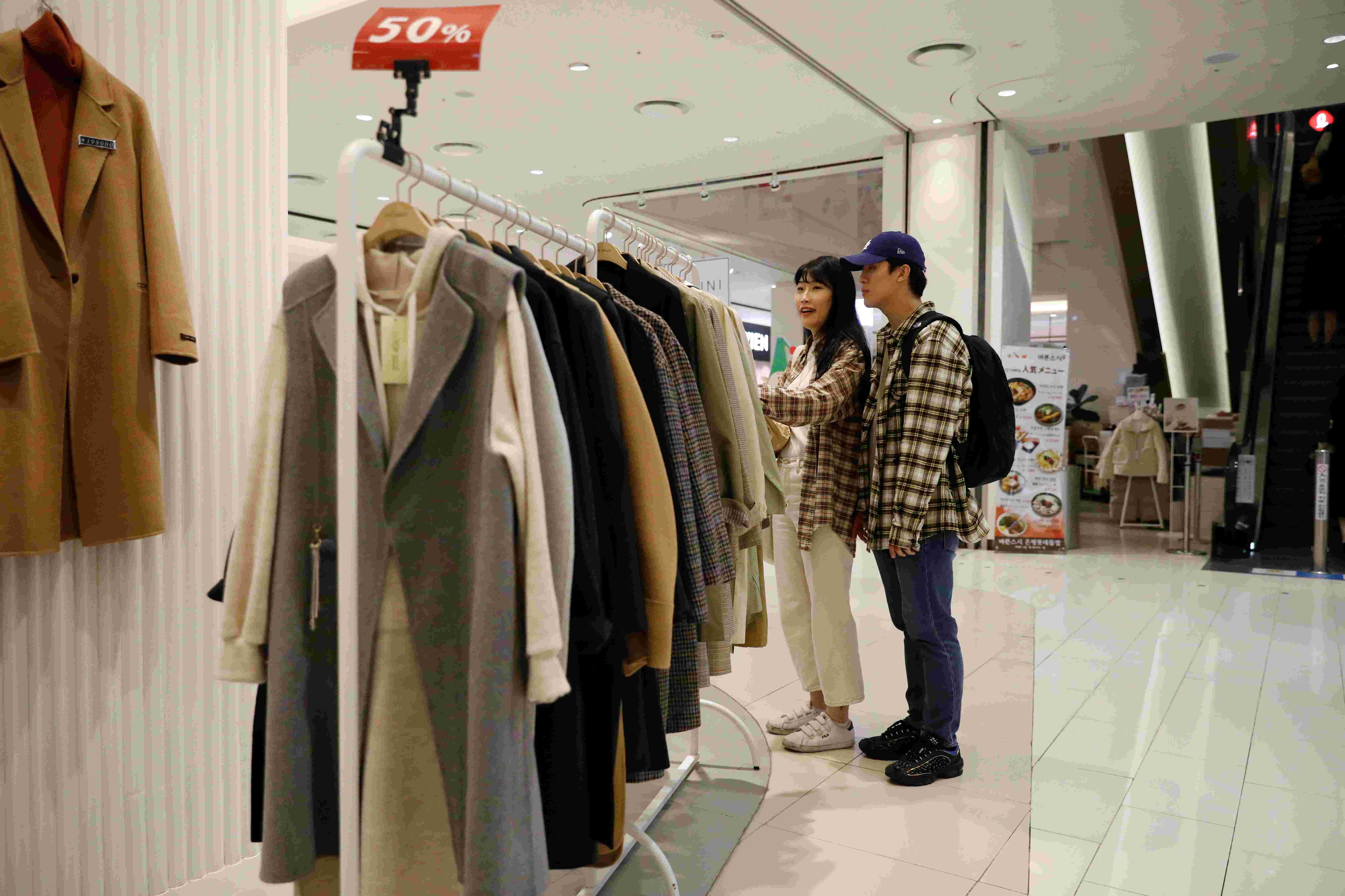 dang cap giau ngheo anh 11