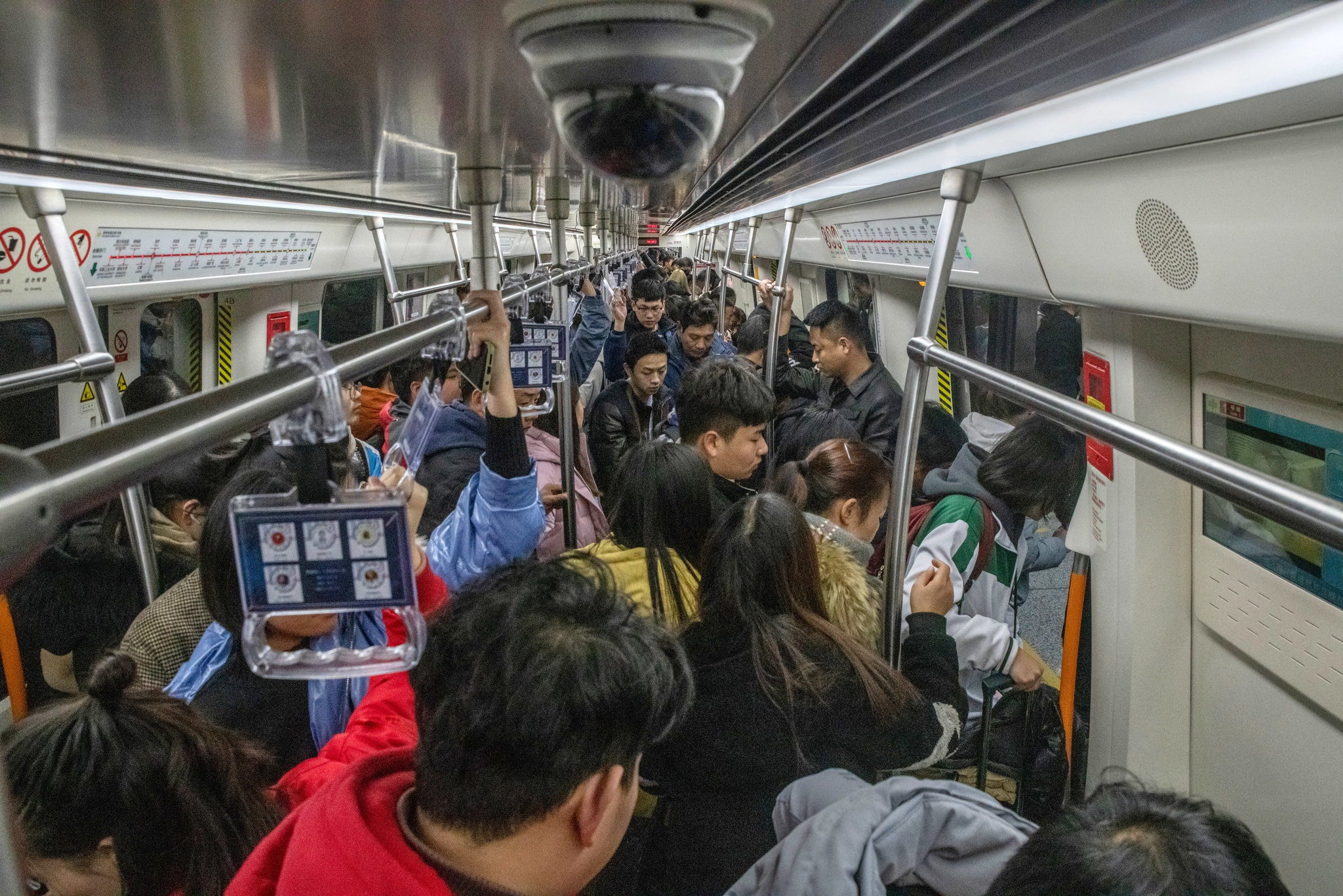 thiet bi giam sat dan cu anh 2