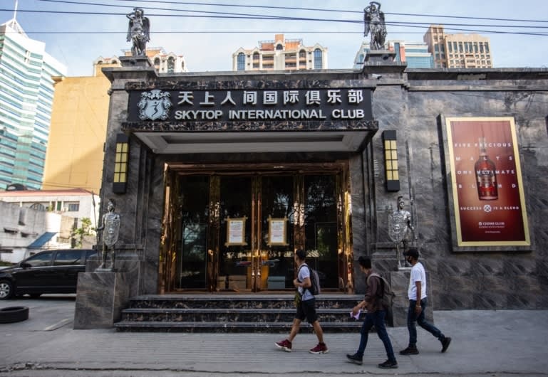 co bac truc tuyen Trung Quoc anh 1