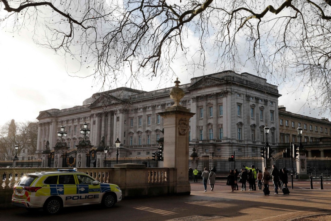 hoang tu Harry roi hoang gia Anh anh 2