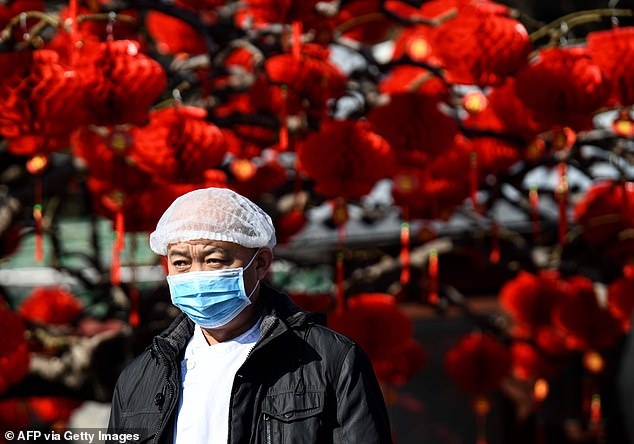 Bac Kinh huy su kien mung nam moi vi virus Vu Han hinh anh