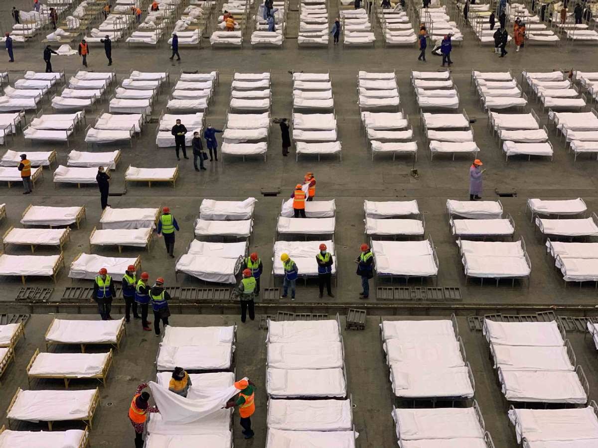 Vu Han gap rut chuyen trung tam trien lam thanh benh vien da chien hinh anh