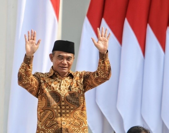 Bo truong Indonesia keu goi nguoi giau cuoi nguoi ngheo hinh anh