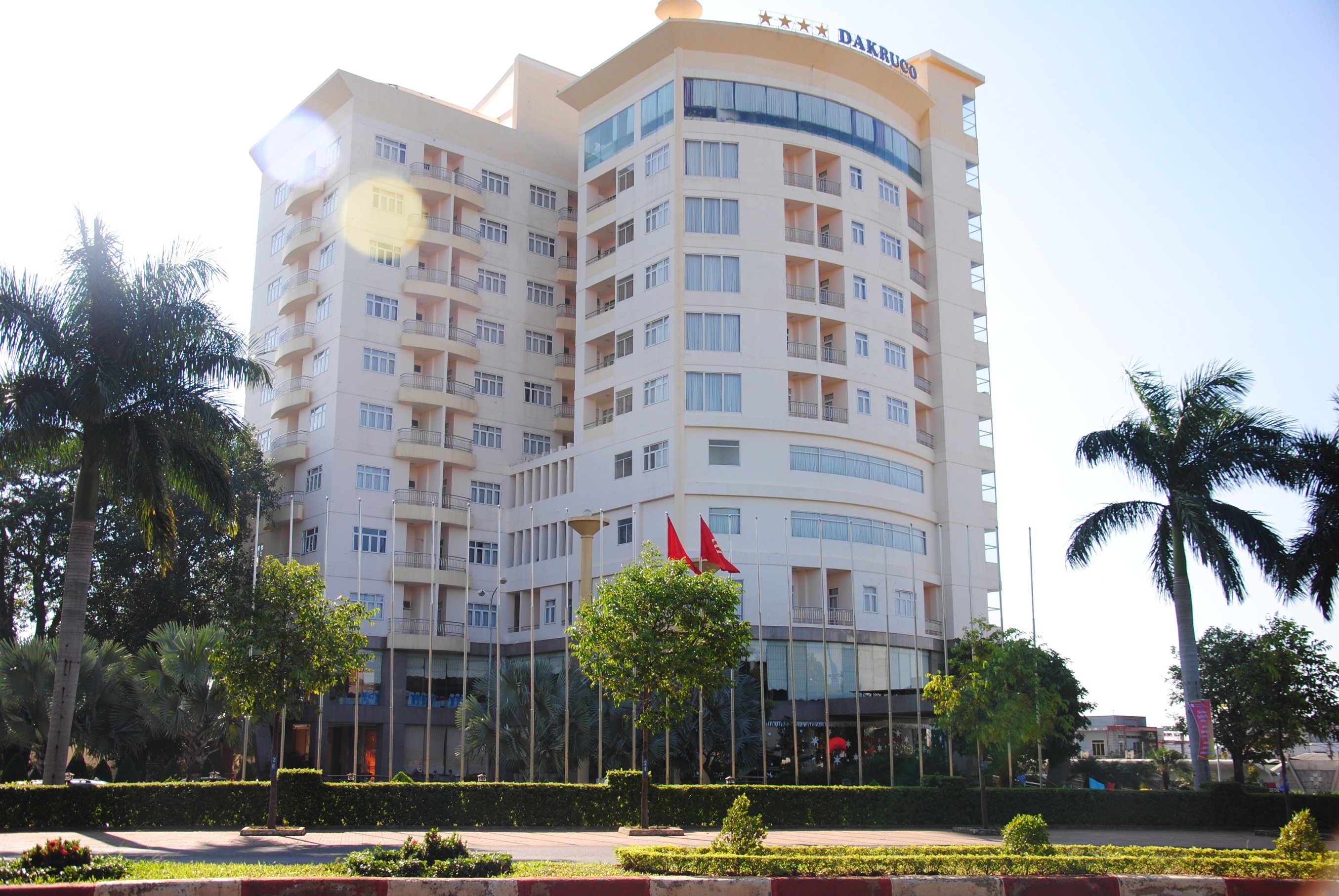 Cong ty nha nuoc that thoat hang tram ty dau tu ngoai nganh hinh anh