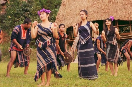 30 dac san Kon Tum tai le hoi van hoa dan gian Tay Nguyen hinh anh