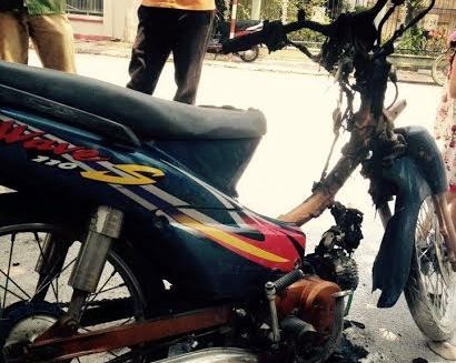 nguoi vi pham dot xe bo chay anh 1