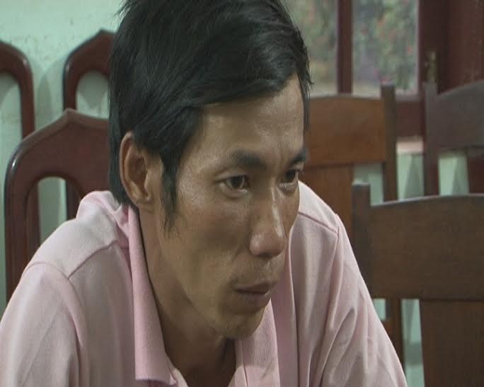 bắt thanh niên có ba tiền án trộm cắp kết sắt ảnh 1 bat thanh nien co ba tien an trom cap ket sat anh 1