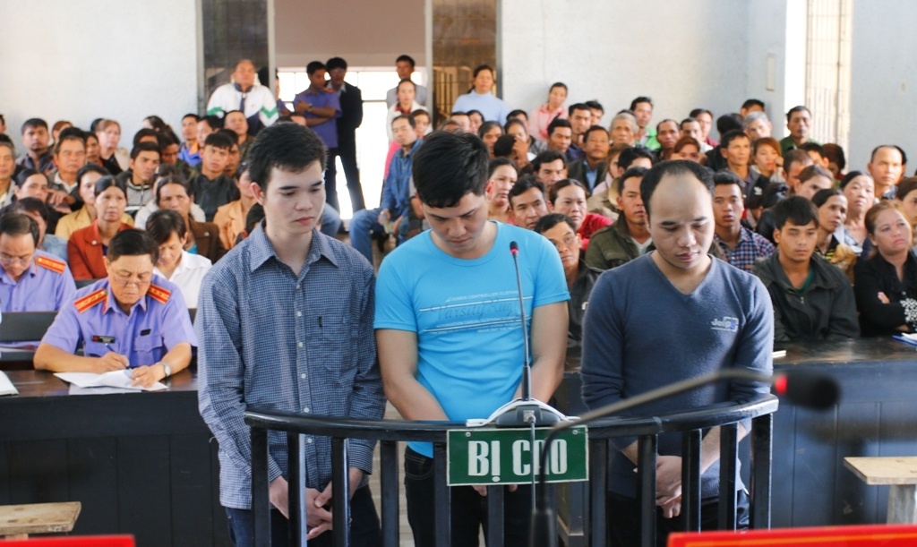 45 nam tu cho 3 thanh nien chem nham nguoi hinh anh