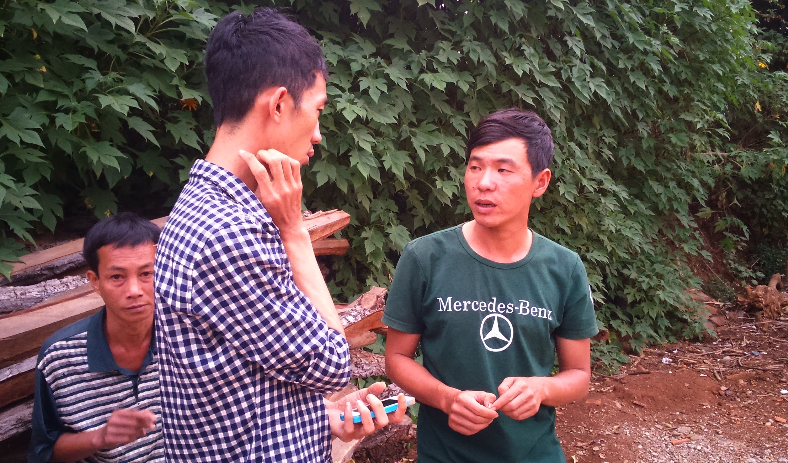 Chau be 25 thang tuoi bi dap nao khi gui tre anh 2