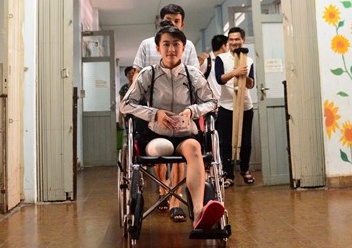 Ung ho nu sinh bi cua chan hon 150 trieu hinh anh