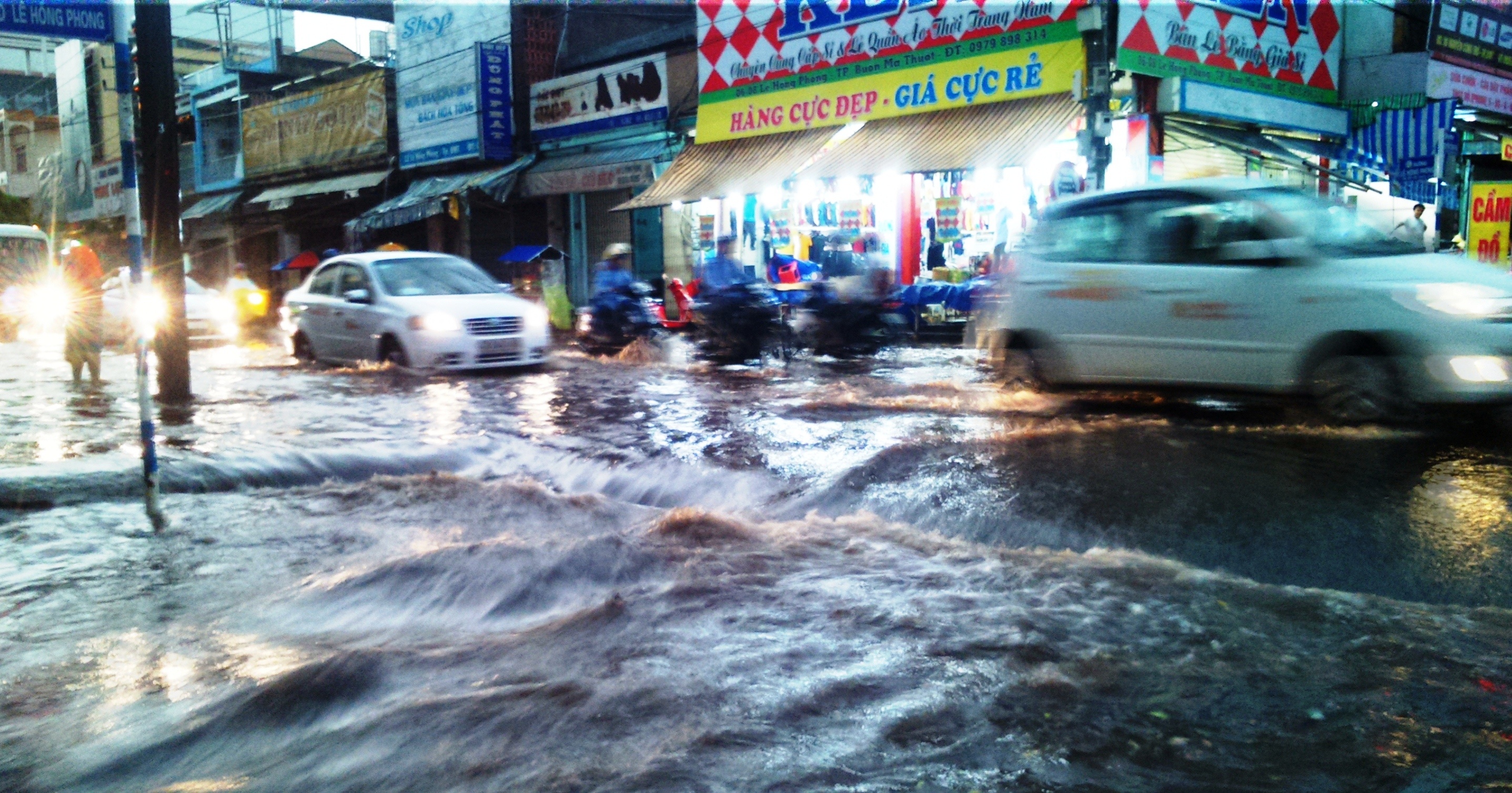 Mua lon giai nhiet anh 1