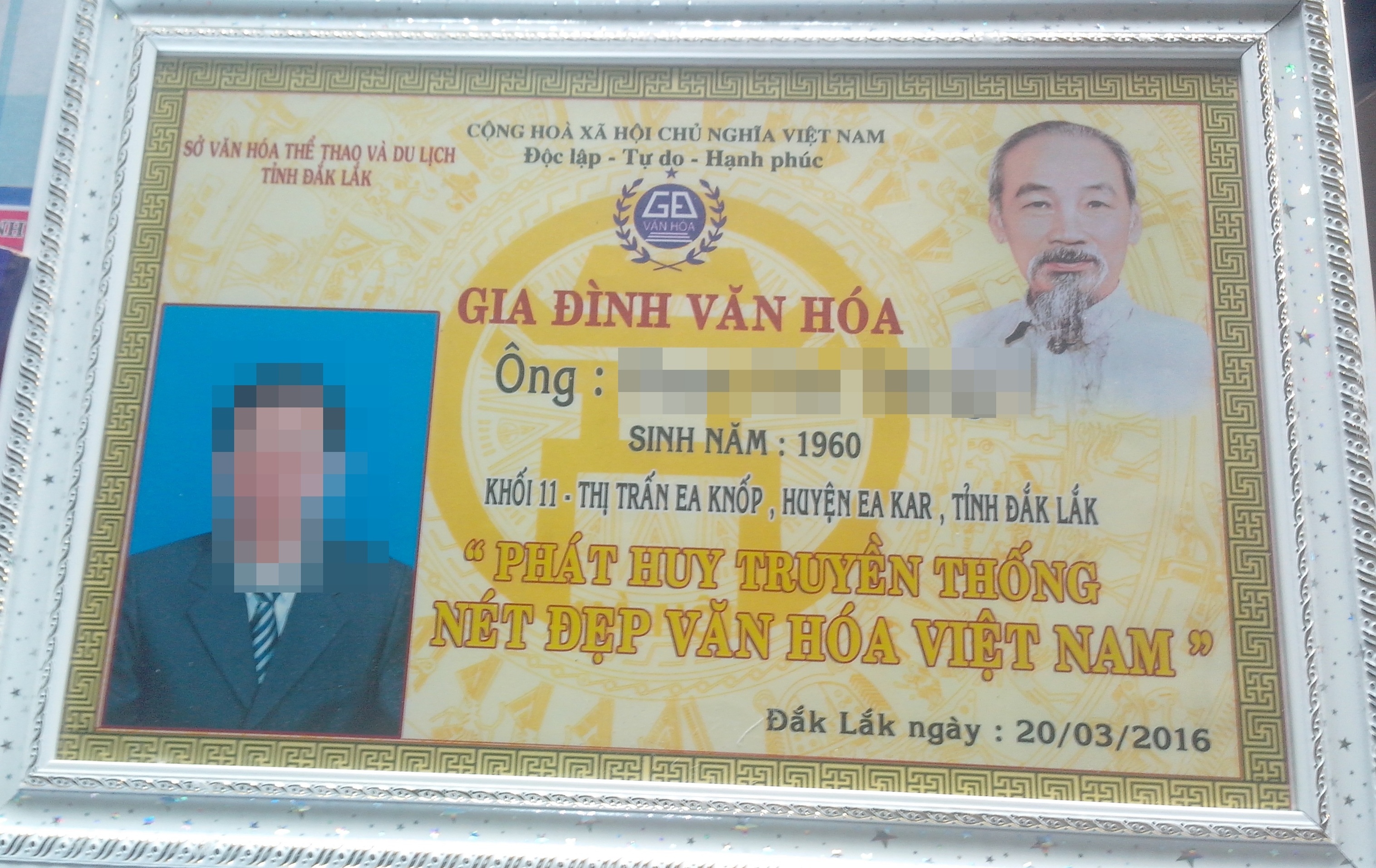 Doanh nghiep cap chung nhan gia dinh van hoa de thu tien hinh anh