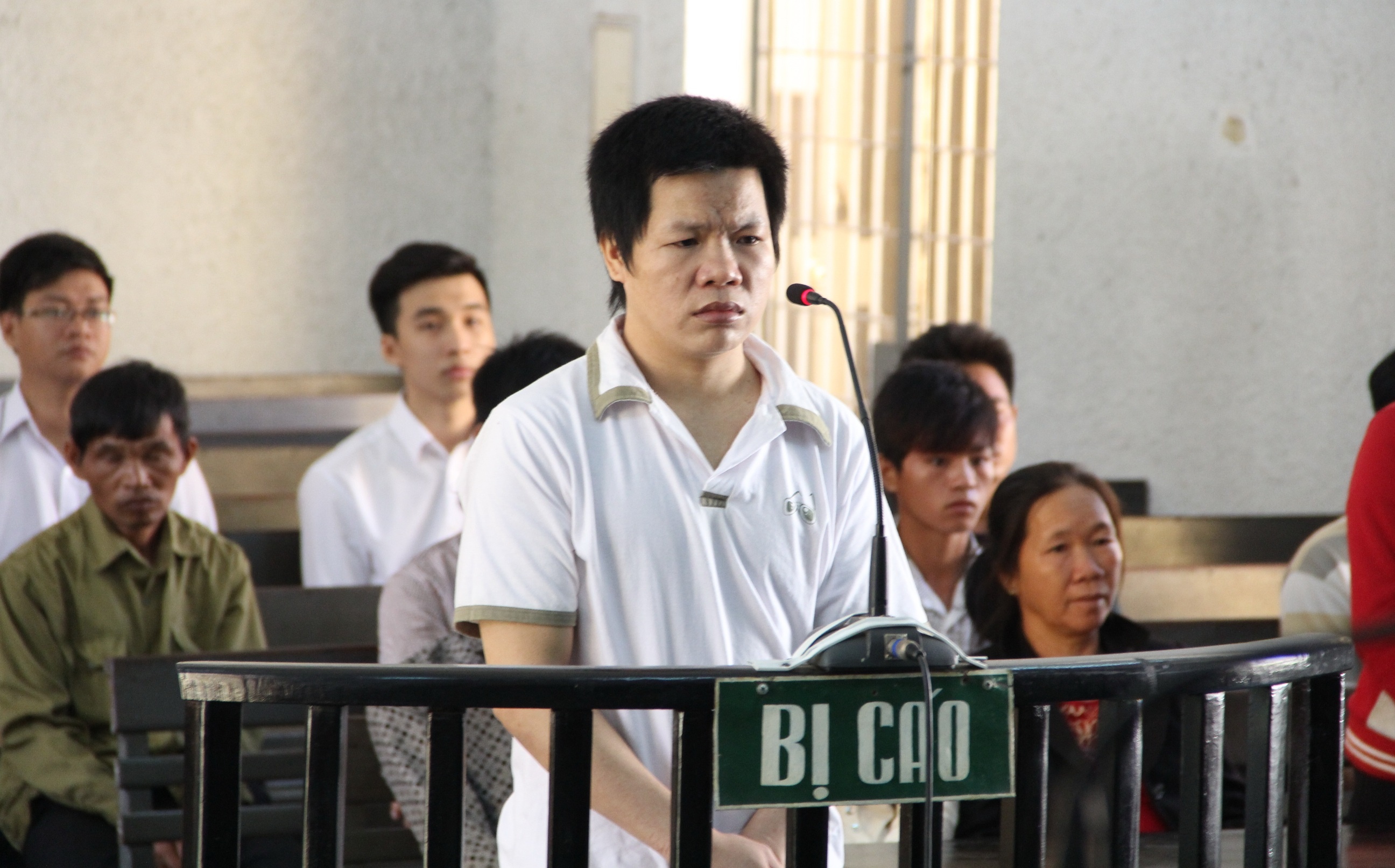 thanh niên giết bé gái ảnh 1 thanh nien giet be gai anh 1