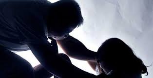 Khoi to cha duong nhieu lan hiep dam con rieng cua vo hinh anh