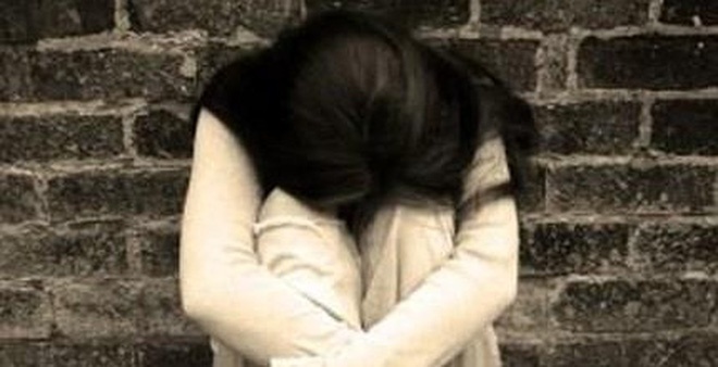 Chu tich phuong xu phat hanh chinh vu hiep dam hinh anh