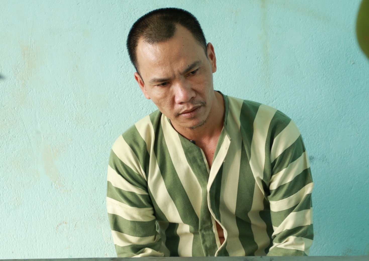 Hai dan em than tin cua ten giang ho sa luoi hinh anh