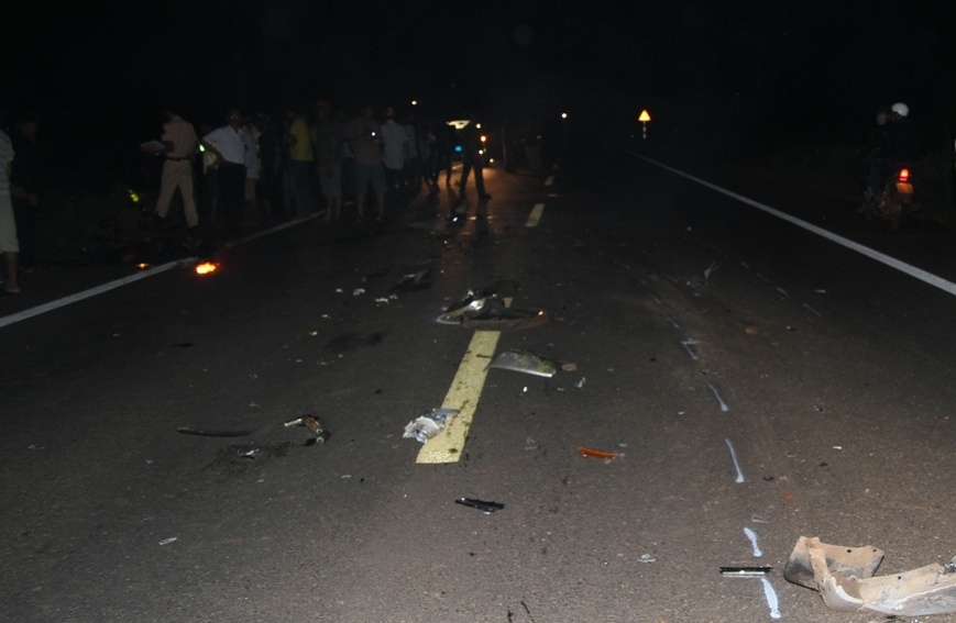 Xe may gay doi sau tai nan anh 1