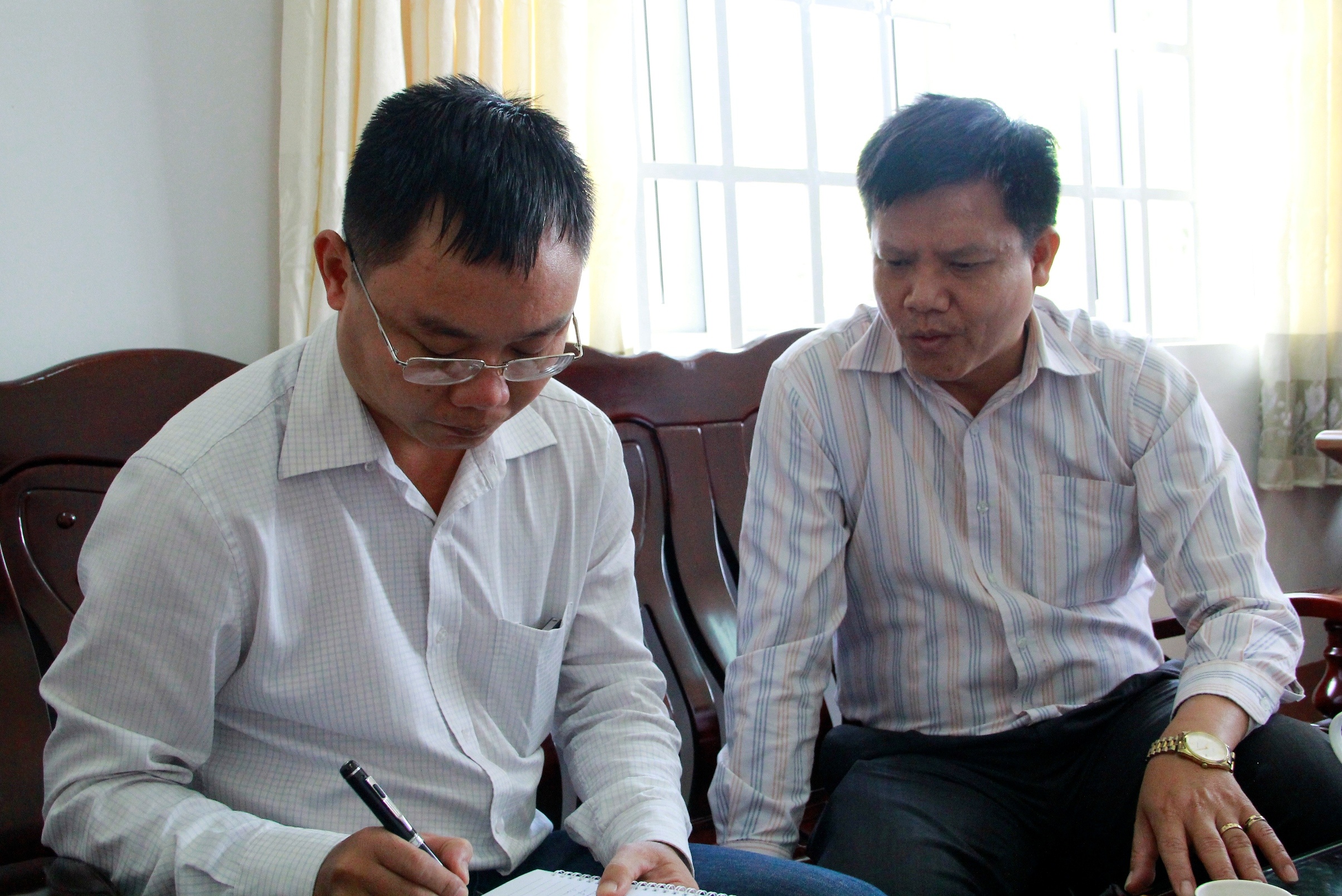 Nguoi than Bi thu Buon Don duoc bo nhiem dung quy trinh hinh anh