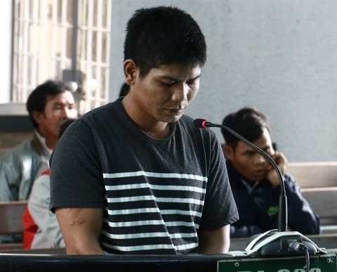 Ga trai dinh giet con rieng cua nguoi tinh bat thanh hinh anh