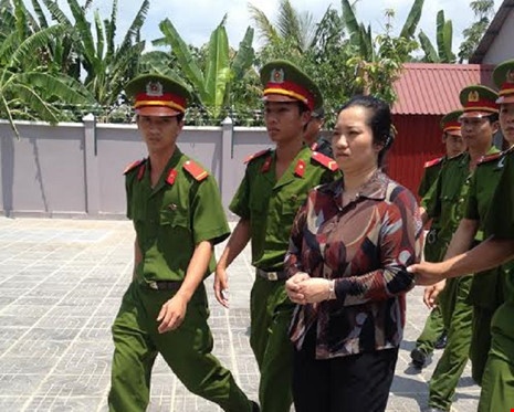 Vo nguyen bi thu xa giet nguoi, dot xac thoat an tu? hinh anh