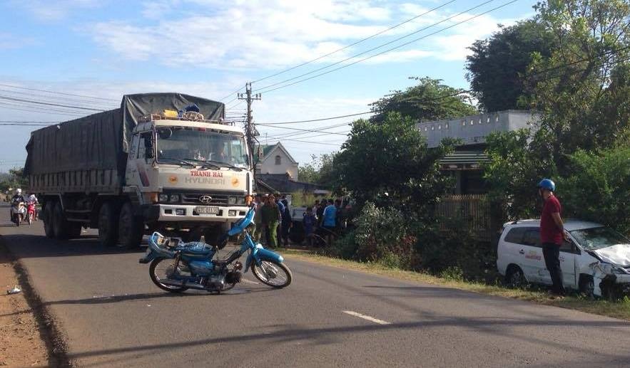 Tai nạn 3 người thương vong ảnh 1 Tai nan 3 nguoi thuong vong anh 1