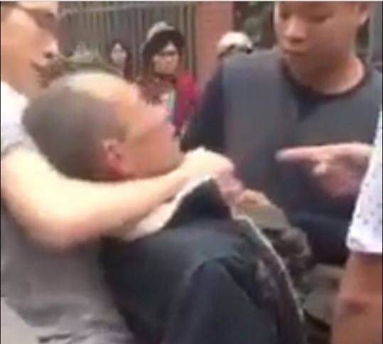 Se de nghi khoi to cac thanh nien hanh hung thuong binh hinh anh