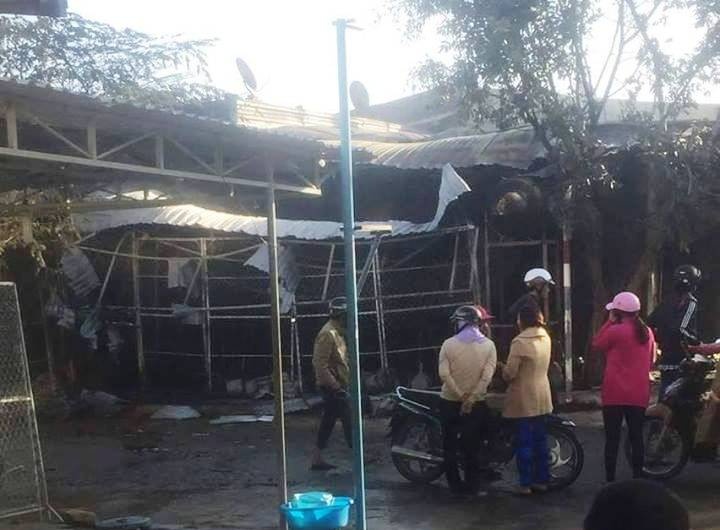 Chay cho trung tam huyen Kong Chro anh 2