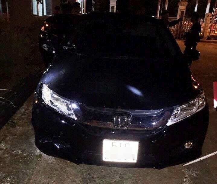 Nguoi nuoc ngoai gay tai nan anh 1