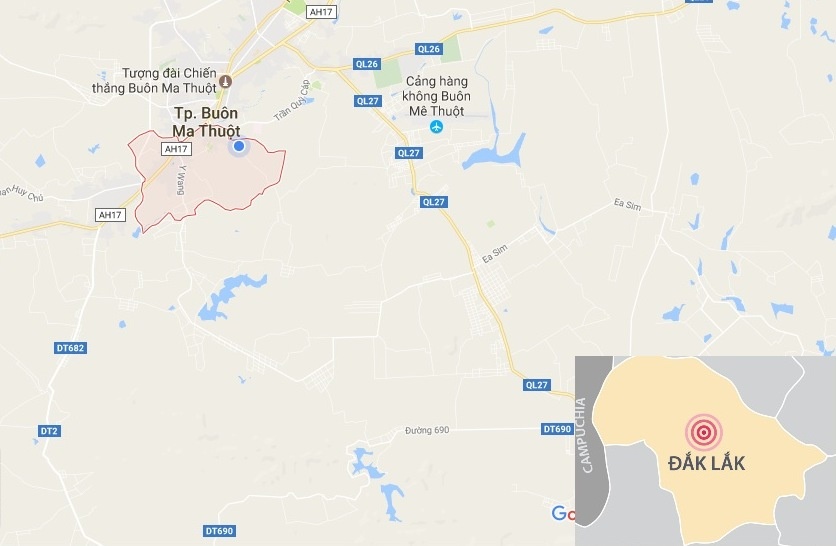 Vo Pho truong Ban Noi chinh tinh xay dung khong phep anh 3