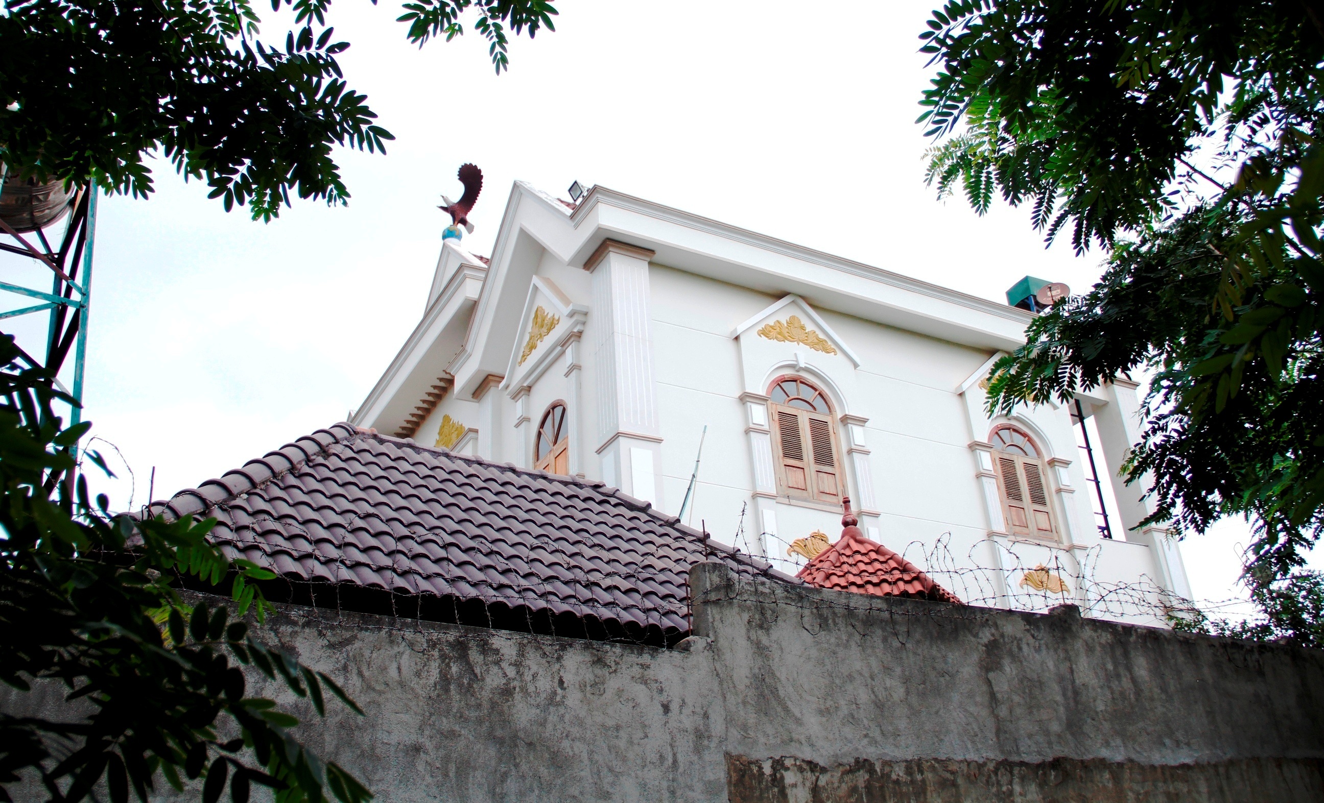 Vo Pho Ban noi chinh xay biet thu trai phep anh 10