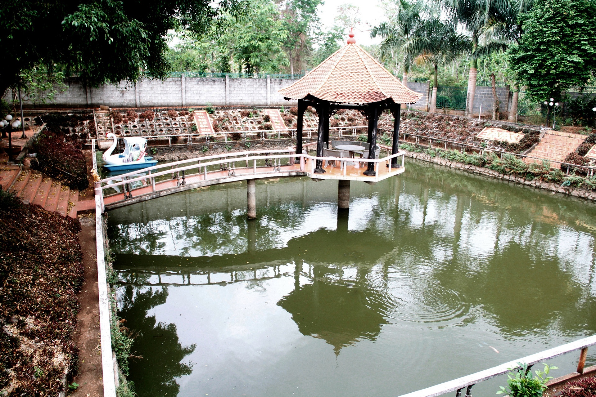 Vo Pho Ban noi chinh xay biet thu trai phep anh 8