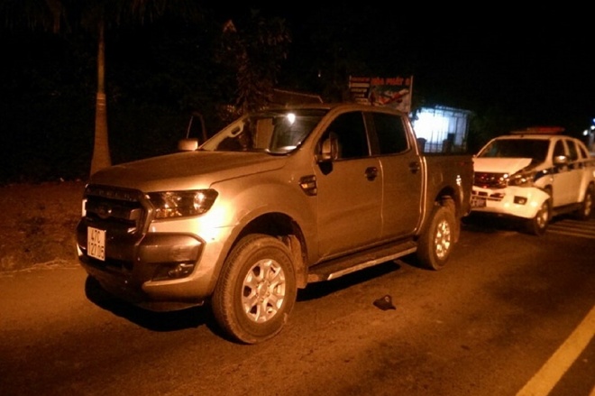 CSGT truy duoi 60 km de chan xe vi pham luat hinh anh