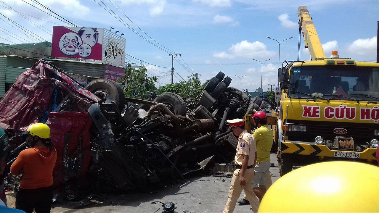 Tai nan tham khoc o Gia Lai: Loi hoan toan do tai xe xe tai hinh anh