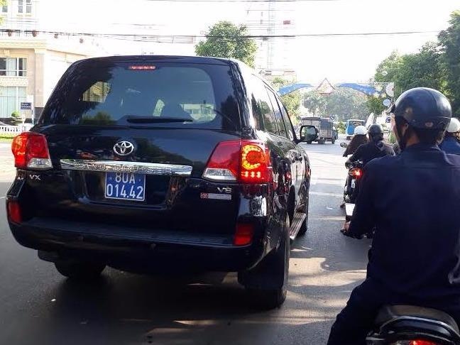 Dak Nong bao cao Thu tuong vu duoc tang hai xe sang hinh anh