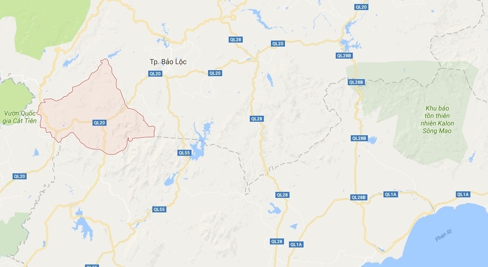 Thanh nien chem chet anh 1