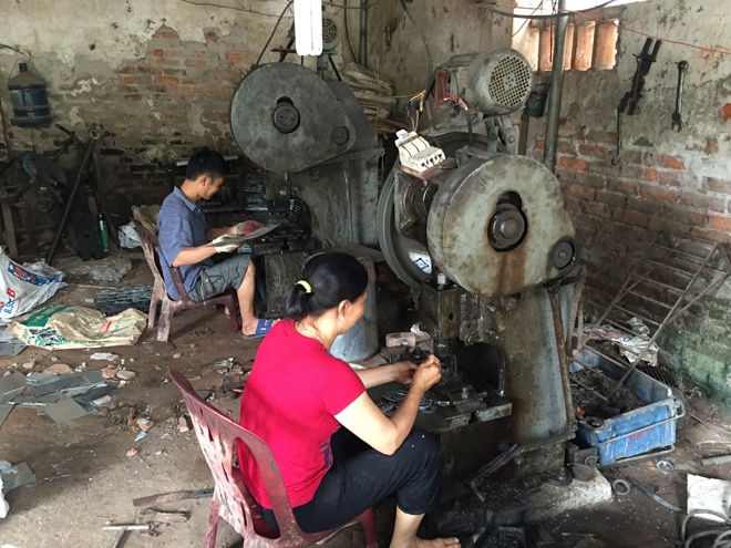 Nổ bom ở Hà Đông ảnh 2 No bom o Ha Dong anh 2